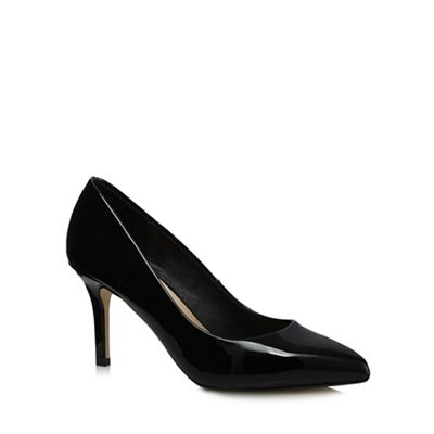 Red Herring Black pointed high court shoes